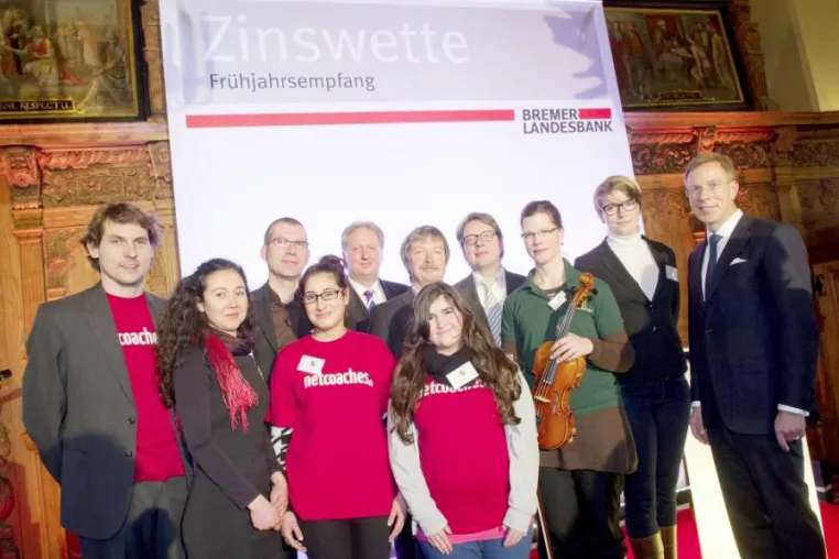 Zinswette: Bremer Landesbank und ihre Kunden unterstützen den Nachwuchs / insgesamt 150.000 Euro eingesammelt Bild: Zinswette: Bremer Landesbank und ihre Kunden unterstützen den Nachwuchs / insgesamt 150.000 Euro eingesammelt