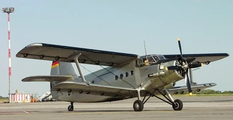 Bild: Flugverbindung Berlin - Usedom 2006 mit der Antonow AN-2