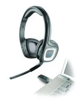 Bild: Plantronics Headset .Audio 995 besticht durch multimediale Vielseitigkeit und macht dem Kabelsalat ein Ende