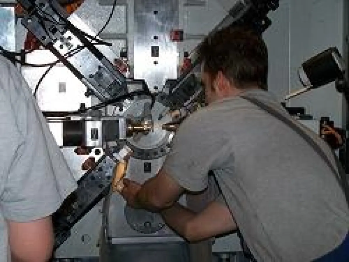 Modernste Maschinen und hochmotivierte Mitarbeiter bei der Schrimpf & Schöneberg GmbH & Co. KG, Friedhelm Nüsken GmbH und C.W . Hanebeck Söhne GmbH.