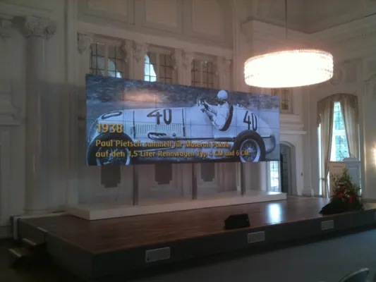 Bild: Rennfahrer und Verleger Paul Pietsch feiert 100. Geburtstag mit Veranstaltungstechnik von PASS