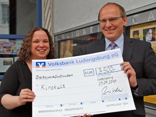 Bild: Volksbank Ludwigsburg unterstützt erneut Kinderfilmklub „Zauberlaterne“