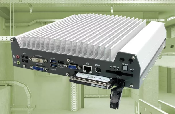 Bild: Extraflache Box-PCs für platzkritische Installationen
