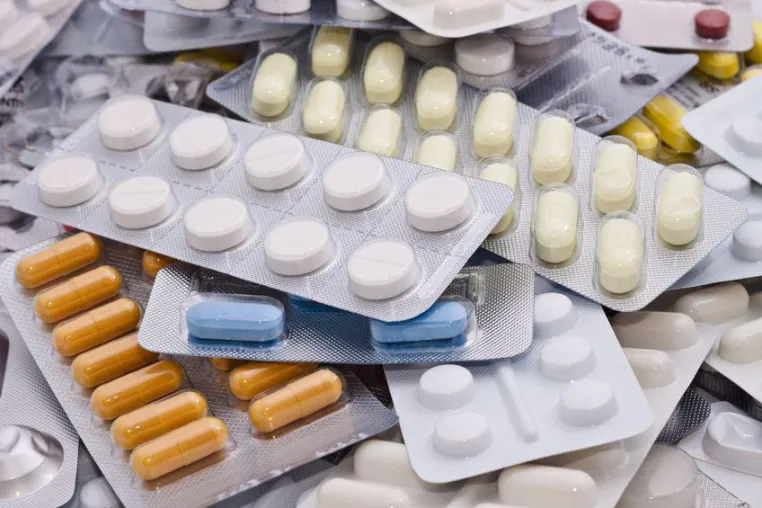 Bild: Gesund & Vital-Das Print u. Online Magazine informiert: Die stumpfe Klinge–Wenn Antibiotika wirkungslos werden