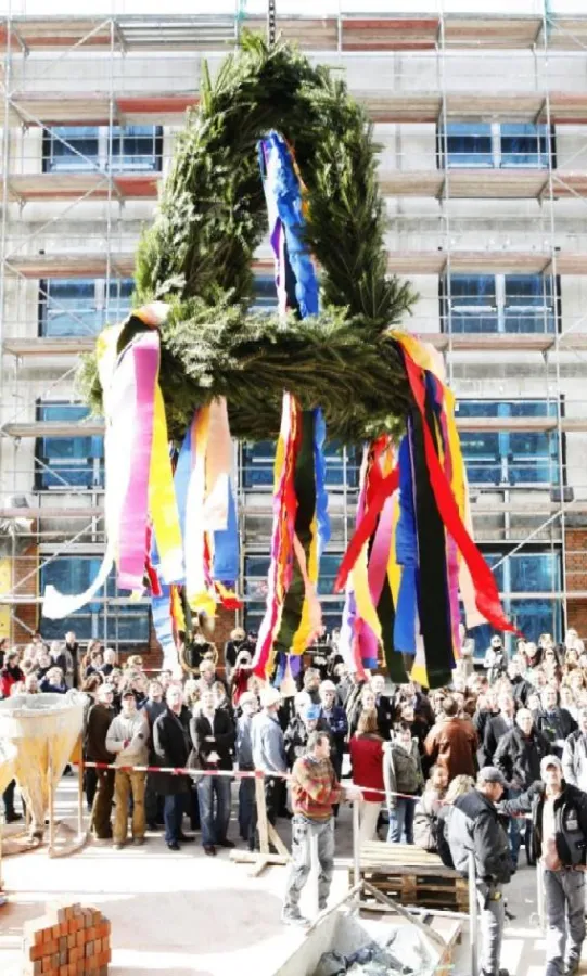 Richtfest des neuen Barclaycard Headquarters mit dem Namen