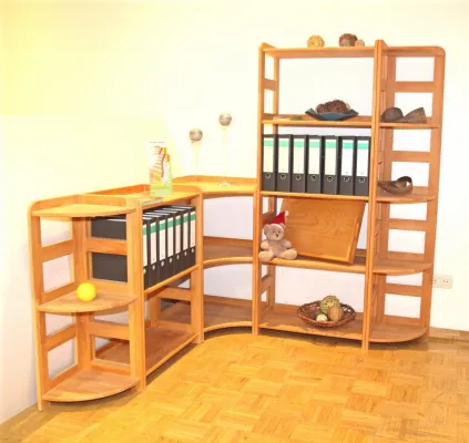 Bild: Schicke Regale aus echtem Holz von ECHTHOLZPROFI