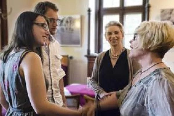 Bild: Gesprächssalon Spezial - Wein und Smalltalk