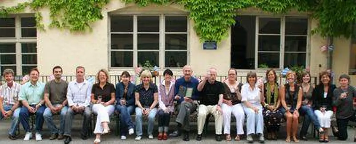 KIWI TOURS Team