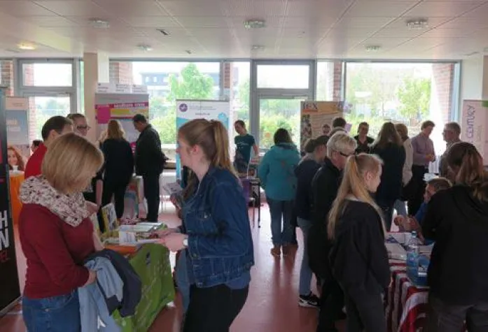 Bild: Junge Bremer zieht es in die Ferne - JugendBildungsmesse informiert zu Auslandsaufenthalten