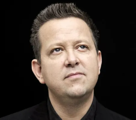 Bild: DEICHMANN-Förderpreis gegen Jugendarbeitslosigkeit: Ein „Prinz“ übernimmt die Schirmherrschaft