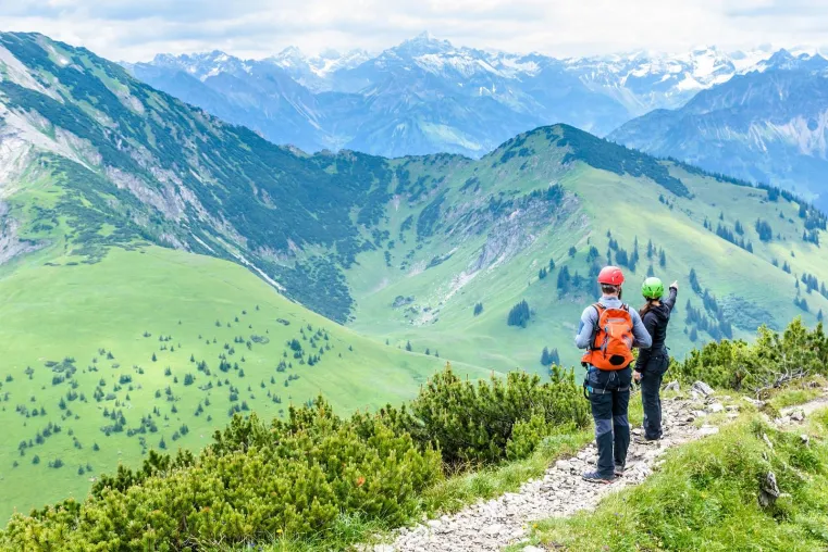 Bild: Aktuelle Reiseanalyse von kurz-mal-weg.de: Die Natur ruft!