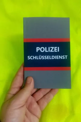 Neues Schlüsseldienst Buch - nicht nur für Polizei Bild: Neues Schlüsseldienst Buch - nicht nur für Polizei