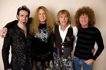 Bild: Uriah Heep und Thin Lizzy auf erster gemeinsamer Tour - Drei-Stunden-Shows voller melodiöser Rock-Klassiker
