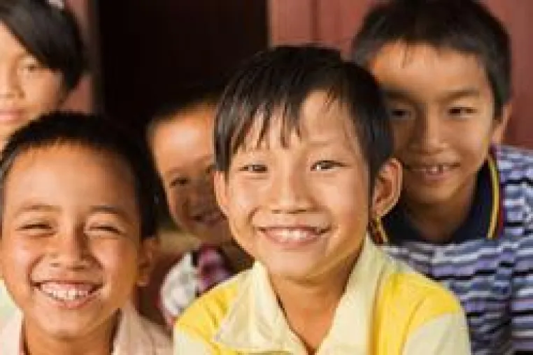 Neue Projekte für Kinder und Jugendliche in Myanmar und Samoa starten zum Weltjugendtag am 12. August 2012 Bild: Neue Projekte für Kinder und Jugendliche in Myanmar und Samoa starten zum Weltjugendtag am 12. August 2012