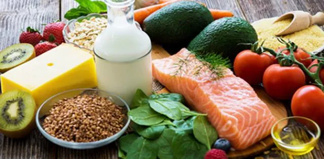 Bild: Gute Ernährung kann die Menopause hinauszögern