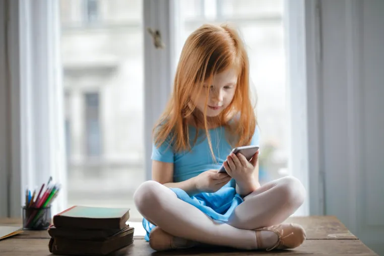 Bild: Kinder und Jugendliche „Online“: Digitale Herausforderungen und Ansätze für Therapie und Beratung 