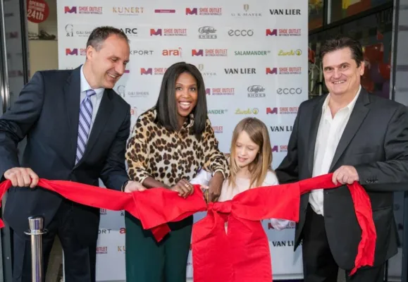 Bild: Shoes in the City: Erstes Shoe-Outlet im Outletmekka Metzingen feierlich eröffnet