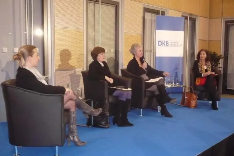 Bild: Retterinnen in der (Fachkräfte-) Not? Frauen in MINT Berufen - lebendige Podiumsdiskussion bei den BWG