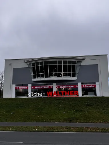 Bild: Eröffnung von Küchenwalther in Aschaffenburg – das schönste Küchenstudio Bayern‘s!