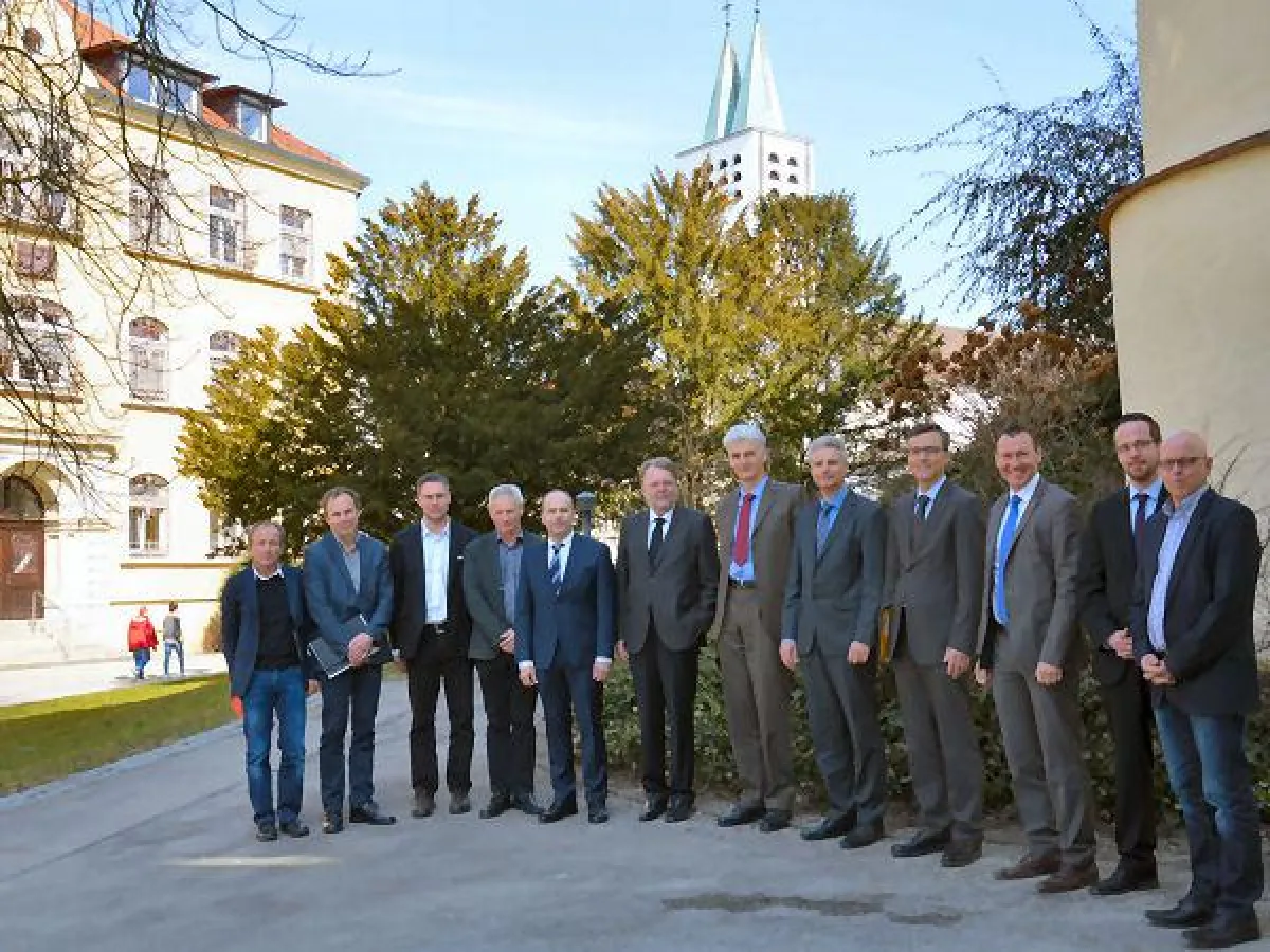 Gegenseitiges Kennenlernen und Informationen über die aktuellen Planungen zum Bundesteilhabegesetz