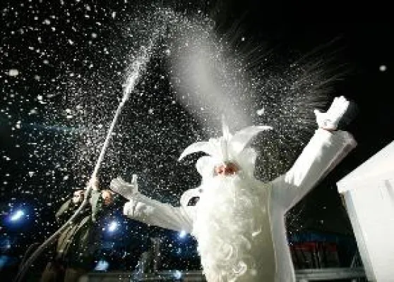 Bild: DOMSET: Weihnachtsfeier mit Wirkung