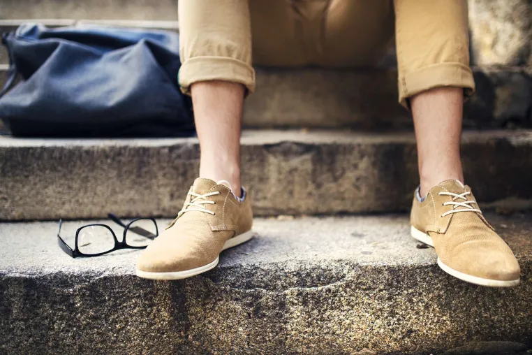 Bild: Enorme Auswahl bei schuhplus für Herren Schuhe Übergröße