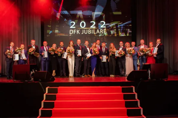 Bild: 20-jähriges Jubiläum und Jahreskongress der DFK Gruppe