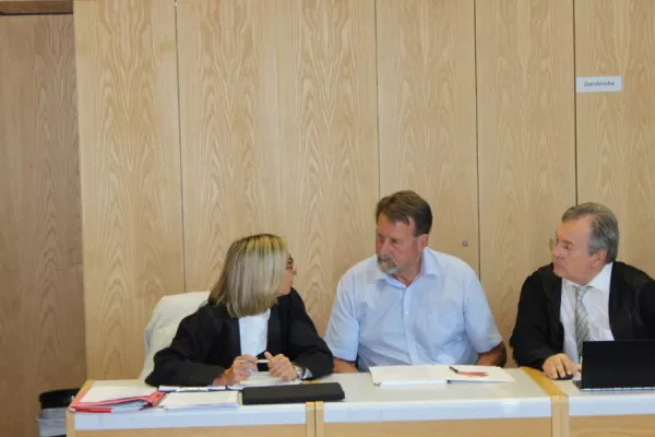 Viel Geld für Negativ-Marketing ausgegeben Bild: Viel Geld für Negativ-Marketing ausgegeben