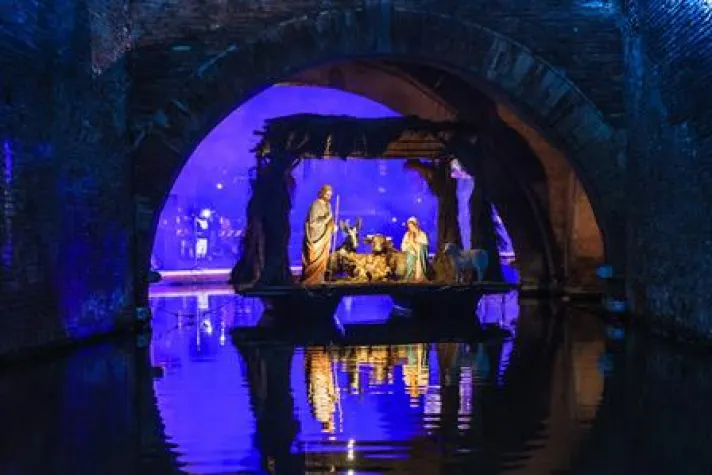 Das Christkind auf dem Wasser Bild: Das Christkind auf dem Wasser