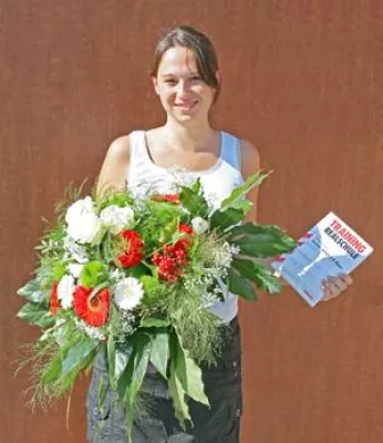 Bild: LehrerDialog.de begrüßt die 10 000. Benutzerin