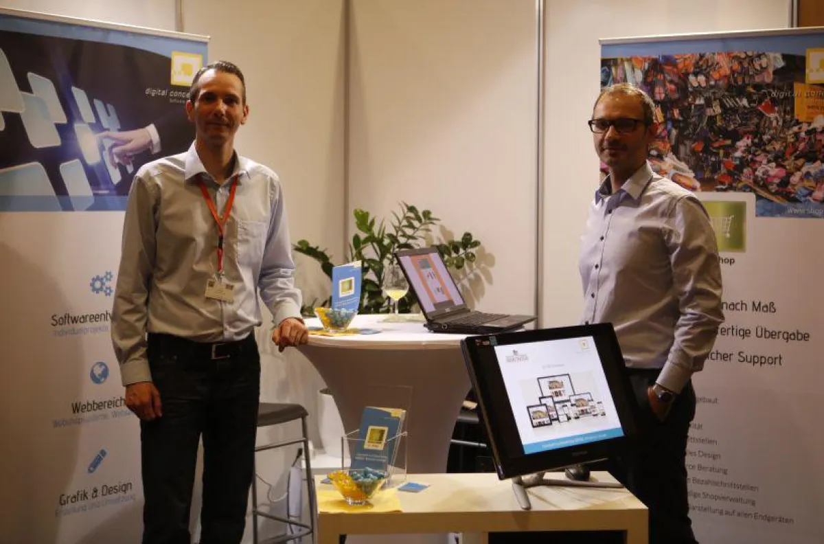V.l.n.r. Vertriebsleitung Hannes Novak und Geschäftsführer digital concepts Wolfga