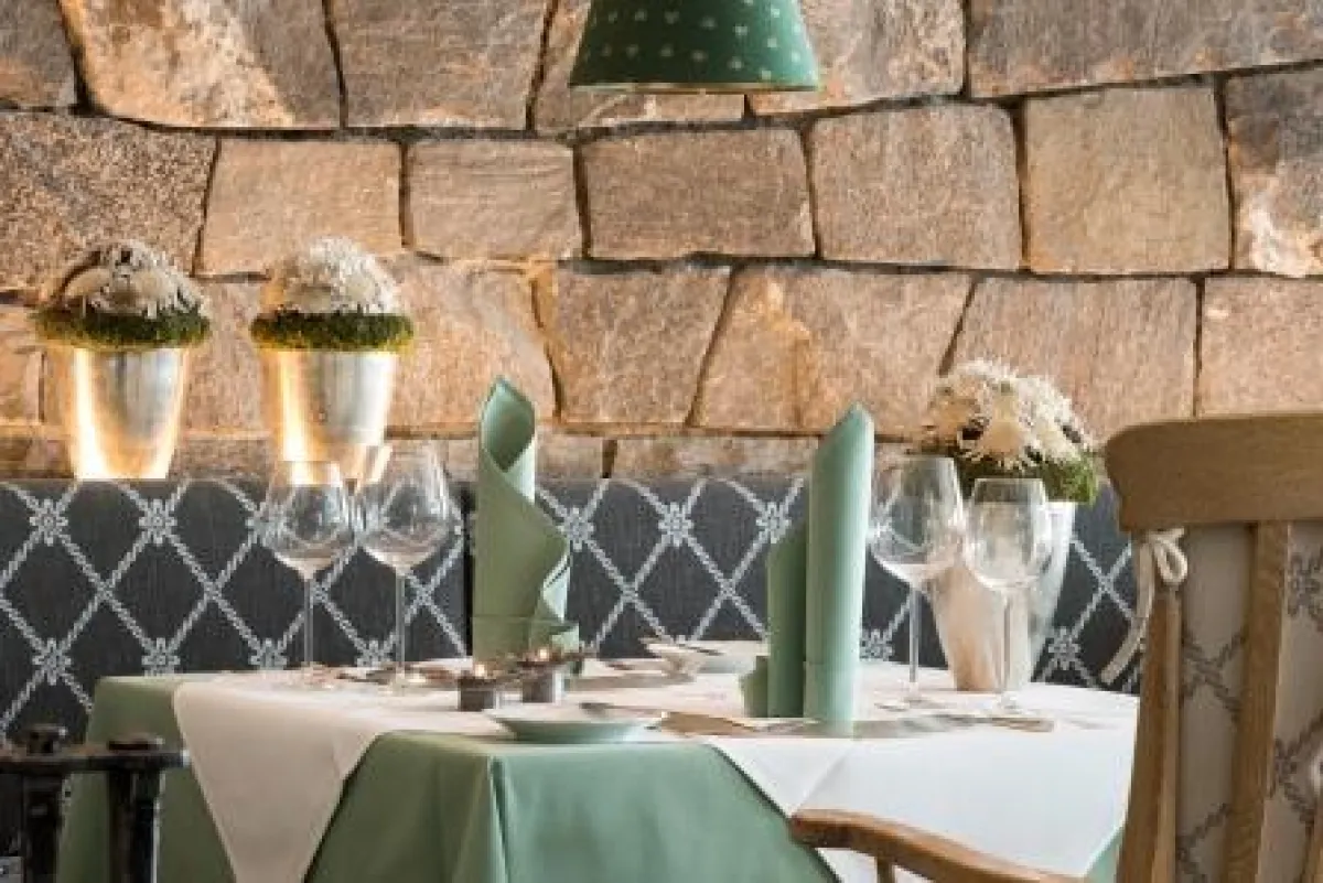 Sonnenalp Resort lädt Genießer zum „Dine Around“