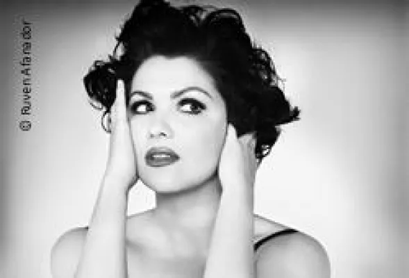 Rasende Leidenschaft – Anna Netrebko singt Puccinis Manon am Teatro dell'Opera di Roma 2014 Bild: Rasende Leidenschaft – Anna Netrebko singt Puccinis Manon am Teatro dell'Opera di Roma 2014