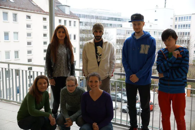 Bild: Münchner Tierschutztheater feiert mit aufwändiger Sondervorstellung fünfjähriges Bestehen und gründet Verein