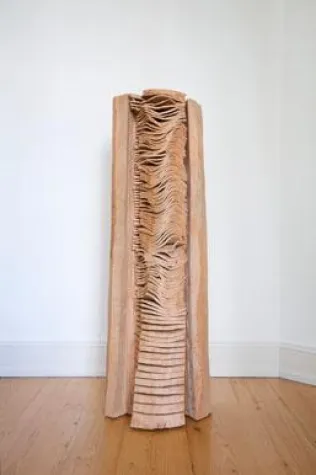 Bild: "David Nash: Columns, Comets, and Cork. New Sculptures and Drawings", Galerie Scheffel, Bad Homburg