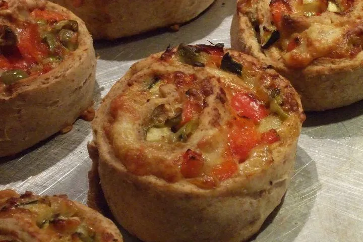 Bild: Pizzaschnecken - ideal für die Karnevalszeit