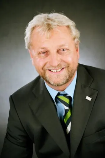Bild: Rösberg richtet den Fokus auf die Zementindustrie