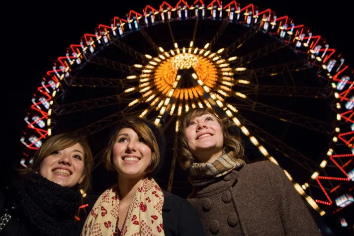 Bild: In der Luxusgondel über Berlin schweben