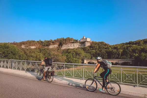 Bild: Burgen- und Schlossschönheiten am Saaleradweg