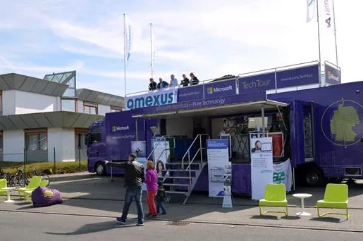 Bild: Ahauser Industrietage: 40 Tonnen Microsoft bei amexus!