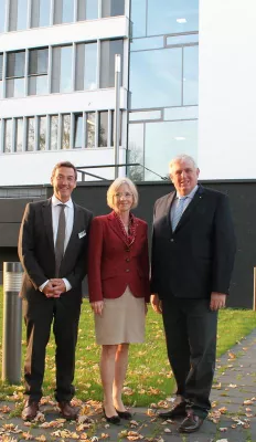 Bild: NRW-Gesundheitsminister Karl-Josef Laumann besucht hsg