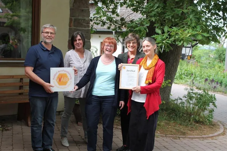 WABE-Zertifikat für Rudolf-Steiner-Schule Loheland Bild: WABE-Zertifikat für Rudolf-Steiner-Schule Loheland