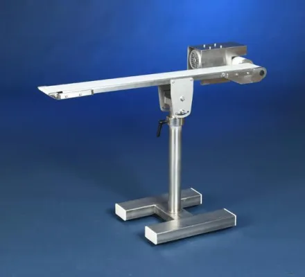 Bild: Für den Transport von Kleinstteilen: Edelstahl-Förderbänder mit rollender Messerkante