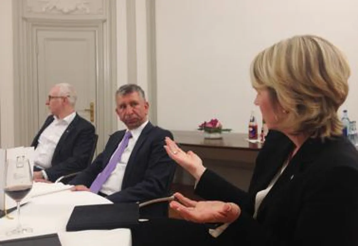 Mathias Weidner (links), Veysi Ezgin (Mitte) und Stefanie Möllenkamp.