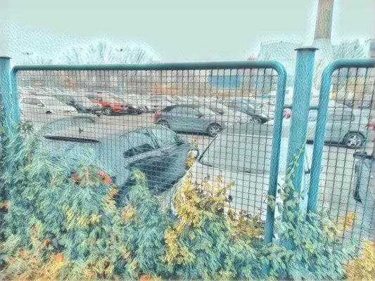 Bild: Parkplatz Flughafen Düsseldorf. Wo soll ich günstig parken?