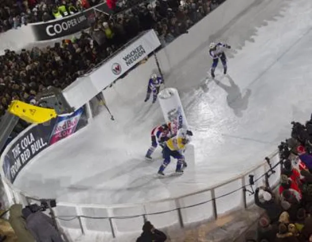 Bild: Eiskalte Action mit Wacker Neuson