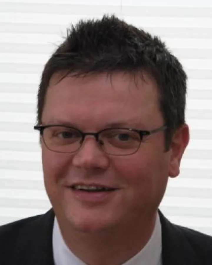 Johannes W. Steinbach, Heilpraktiker, Fach-Journalist & Lebensmitteltechniker (staatl. gepr.)