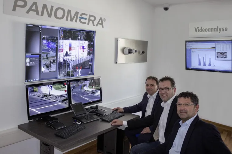 Dallmeier eröffnet Video-IP Showroom und Lösungszentrum bei Johanns Systemhaus Bild: Dallmeier eröffnet Video-IP Showroom und Lösungszentrum bei Johanns Systemhaus