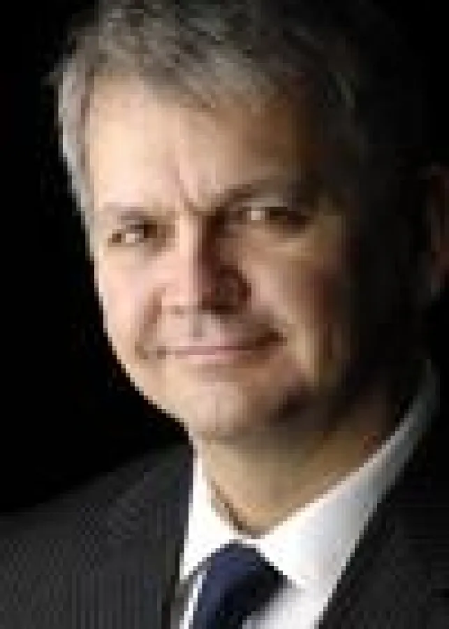 Steve Gray, Chairman of emnos