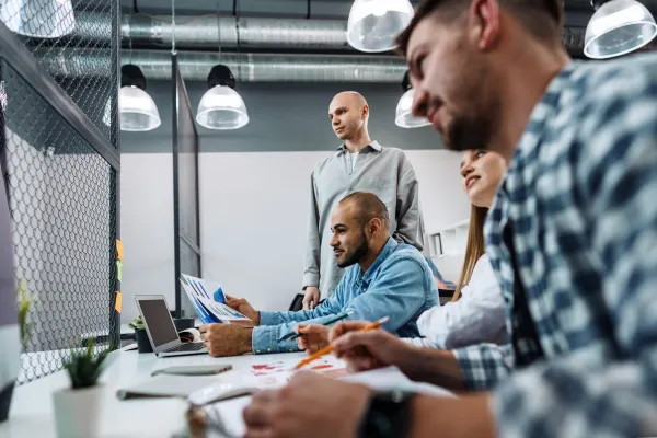 Bild: Webdesign Agentur erklärt: Warum moderne Websites über Erfolg oder Misserfolg entscheiden